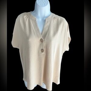 Runway Ready beige v neck short sleeve blouse S